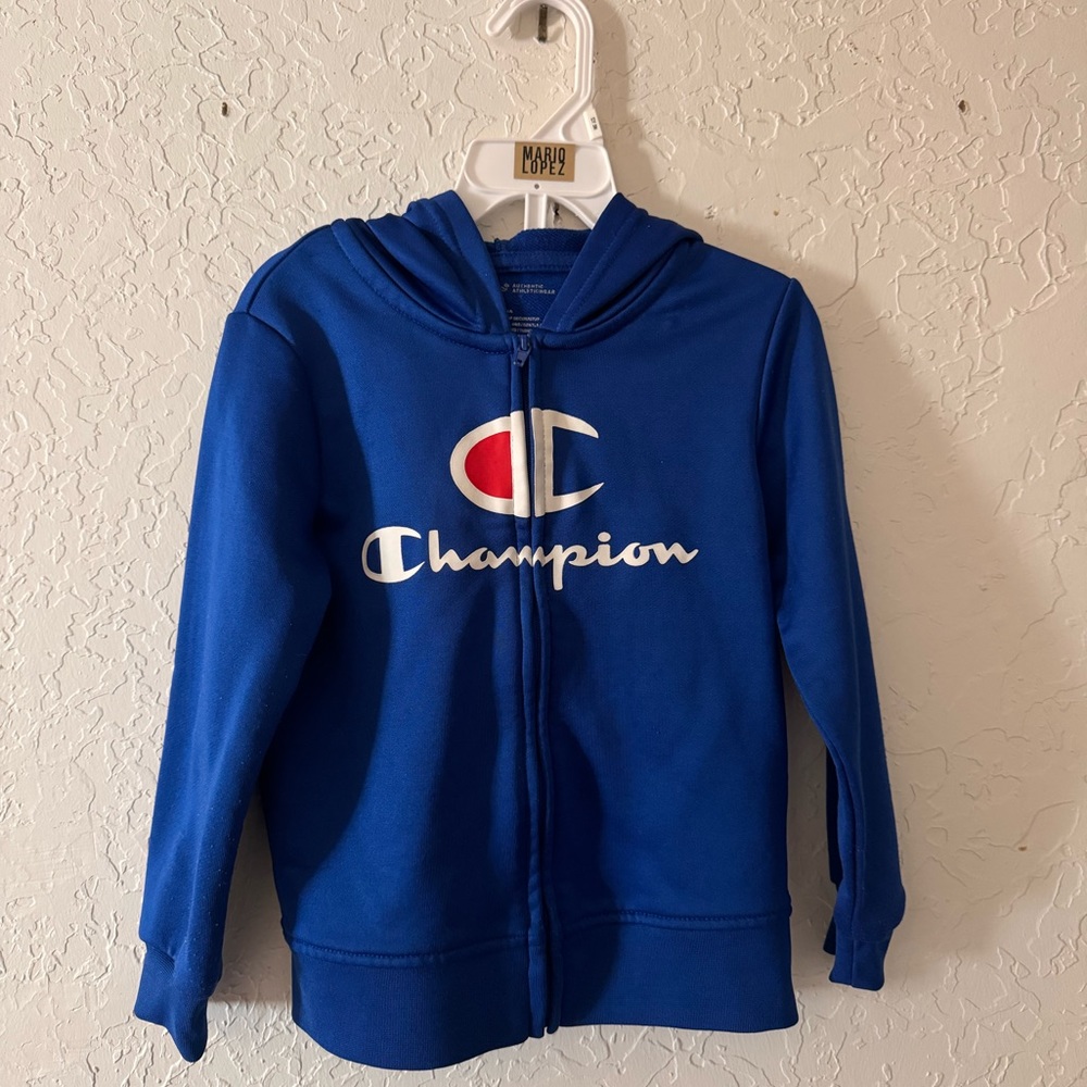 4T Champion jacket